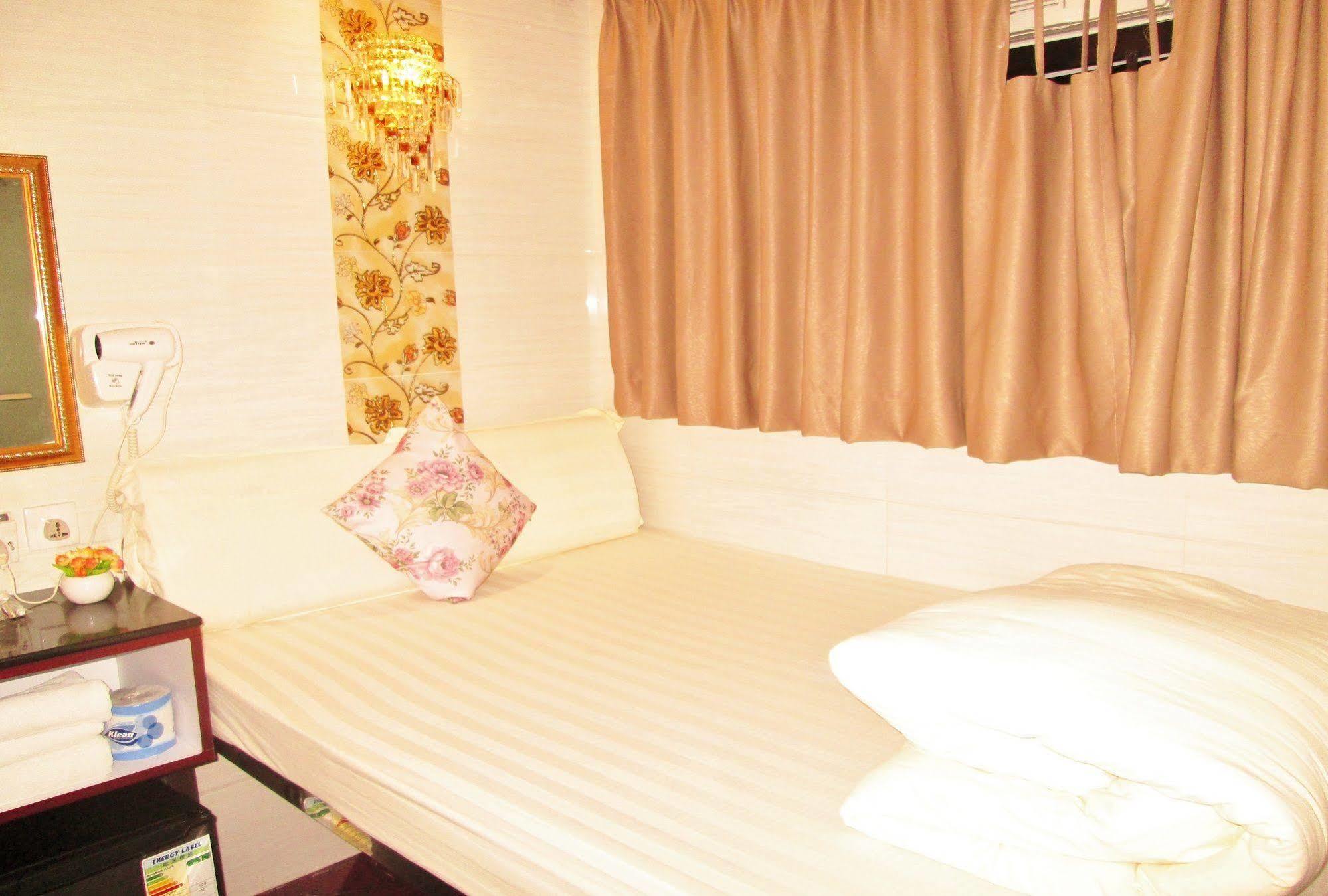 New Reliance Inn Гонконг Екстер'єр фото